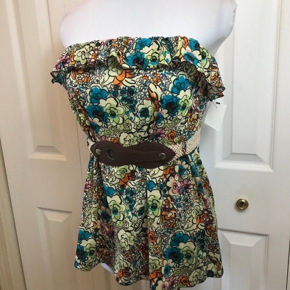 Derek Heart Floral Strapless Belted Ruffle Top NWT - Picture 4 of 6